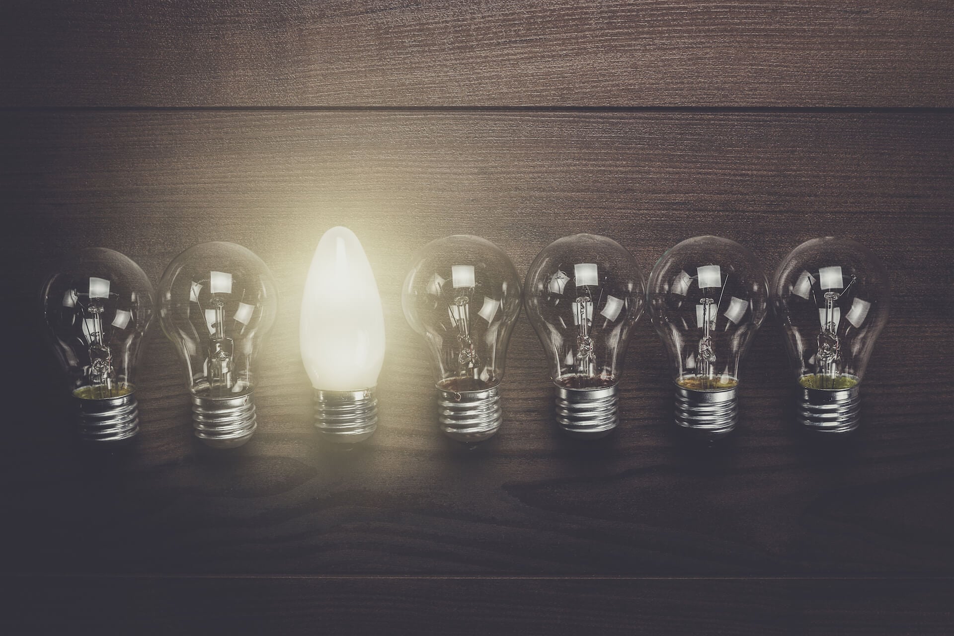 Stand Out Popular 7 Ways to Stand Out on Social Media